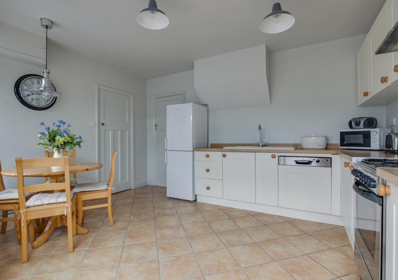 2 Bed in Woodbridge oc-g23
