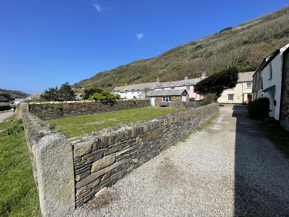 The Brewhouse Boscastle Harbour
