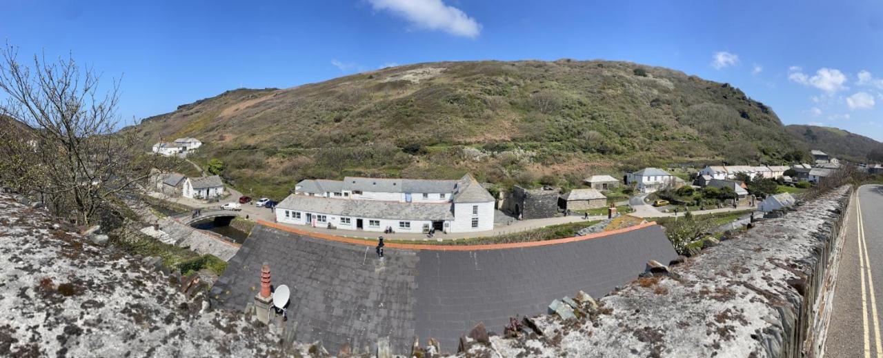 The Brewhouse Boscastle Harbour