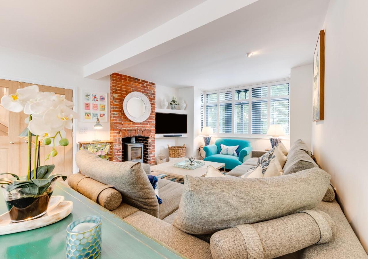 4 Bed in Southwold oc-11cr view 5