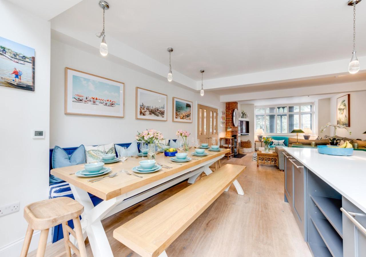 4 Bed in Southwold oc-11cr view 2