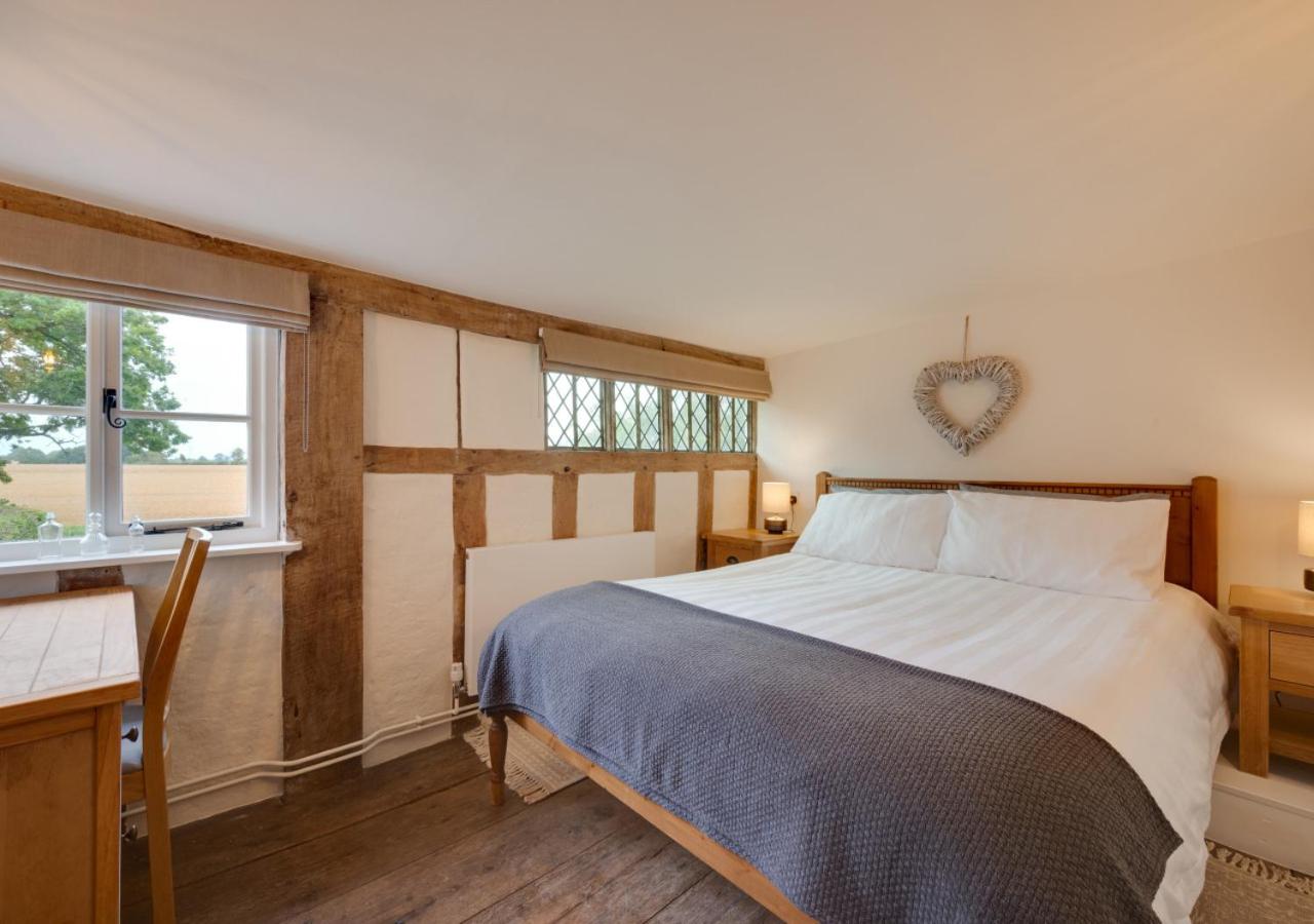 2 Bed in Saxtead oc-pera view 5