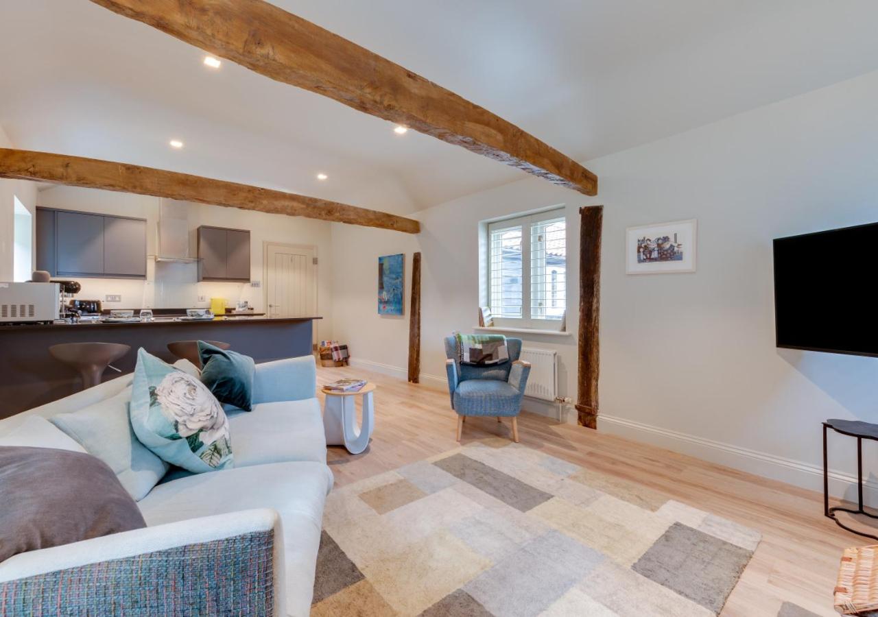 2 Bed in Middleton oc-rfb view 5