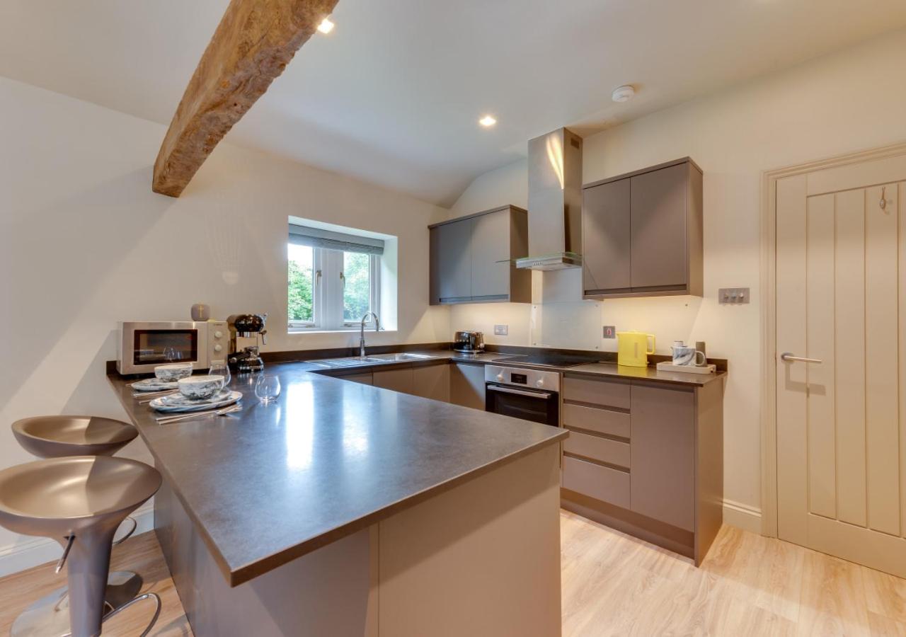 2 Bed in Middleton oc-rfb view 2
