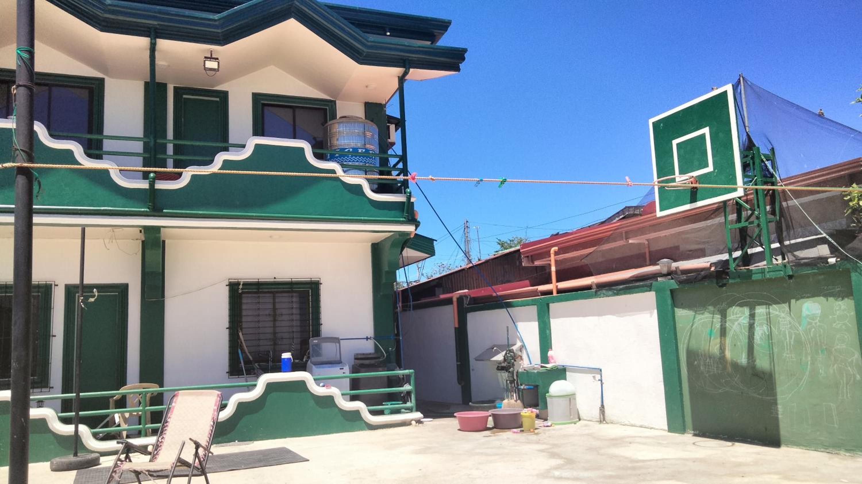 Moonlight Seaside Apartments Liloan Cebu
