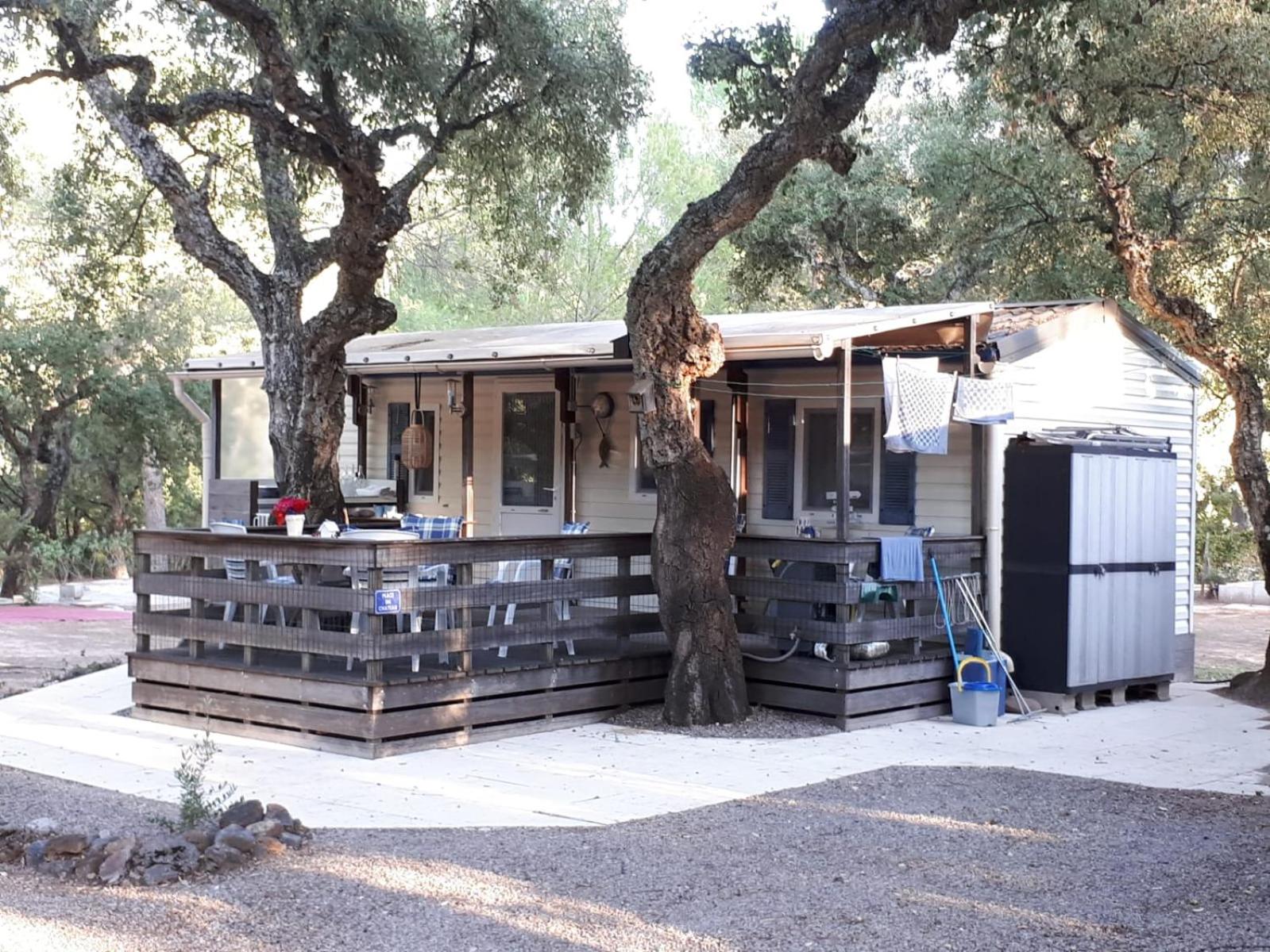 Harbers zonvakanties chalets met airco camping Leï Suves Roquebrune sur Argens