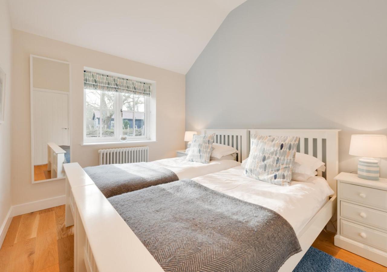 2 Bed in Eye oc-slo