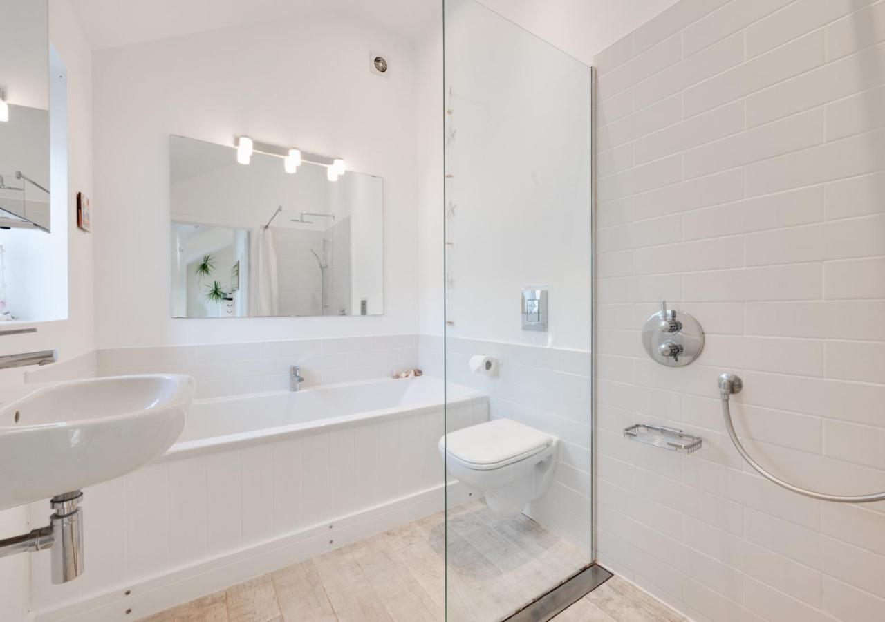 2 Bed in Eye oc-slo