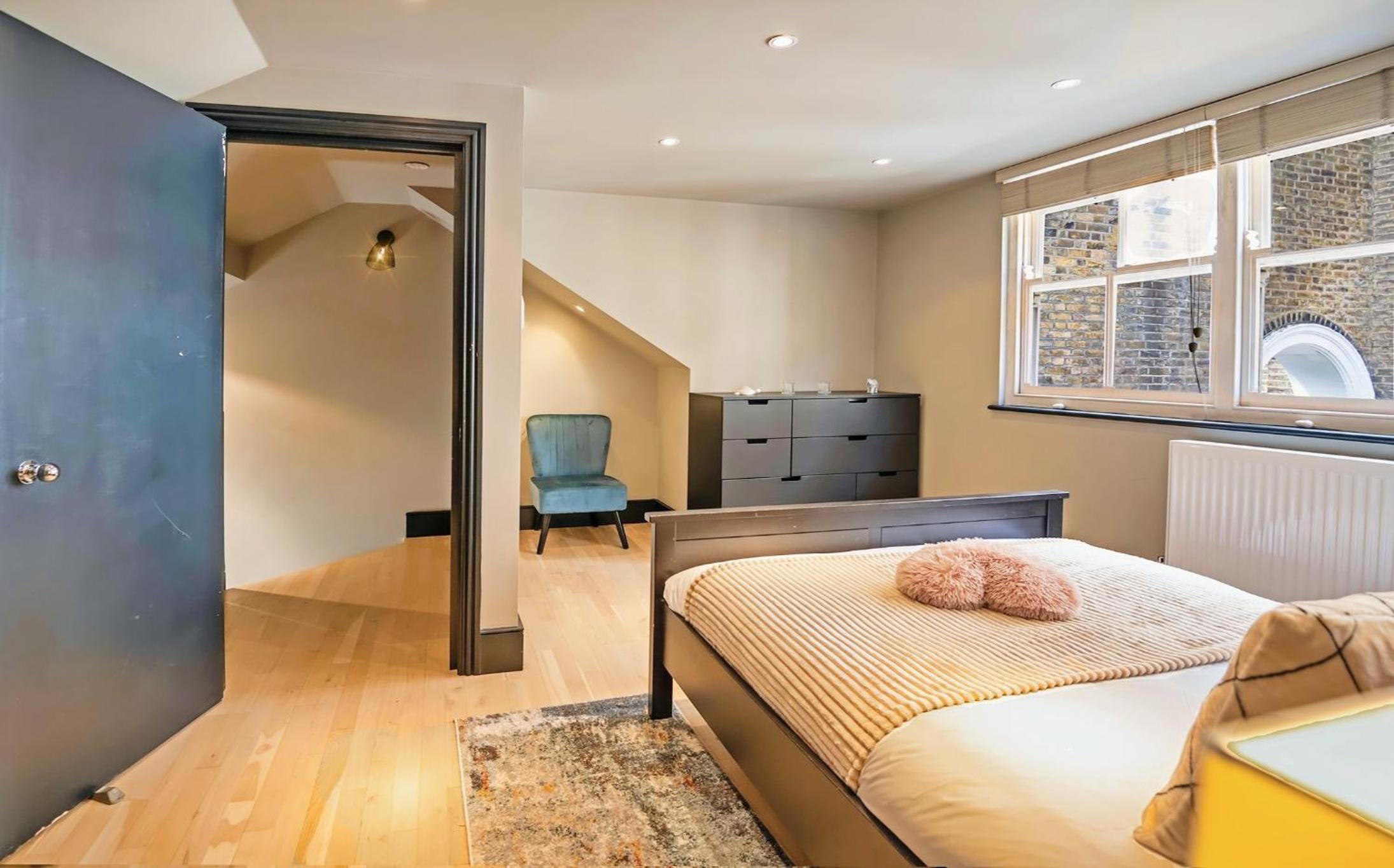 ROYAL Apartment in HARRODS
