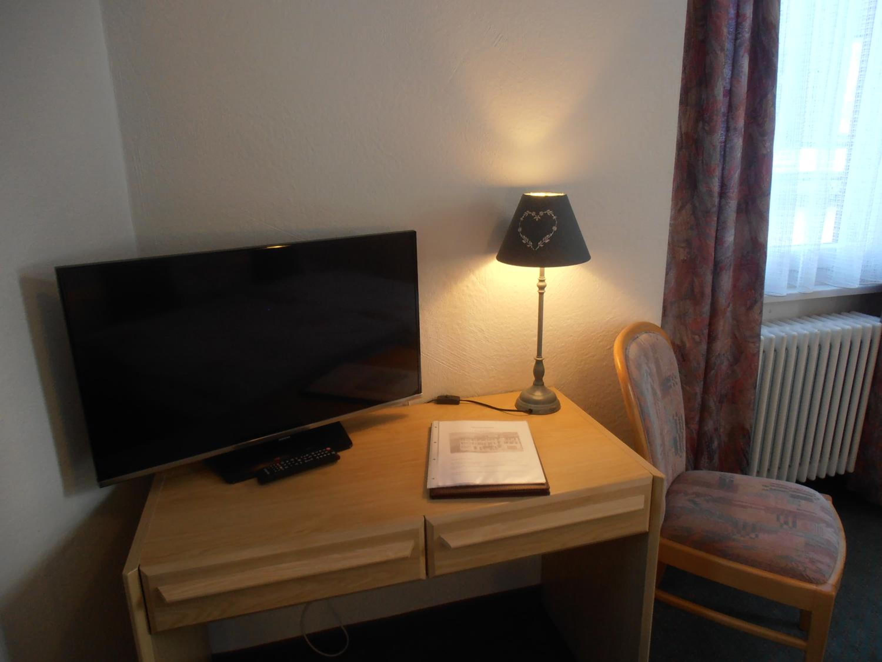 Photo 63