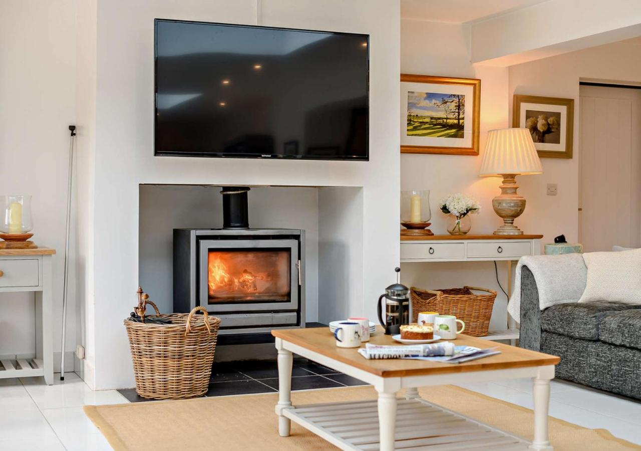 4 Bed in Aldeburgh oc-12lr