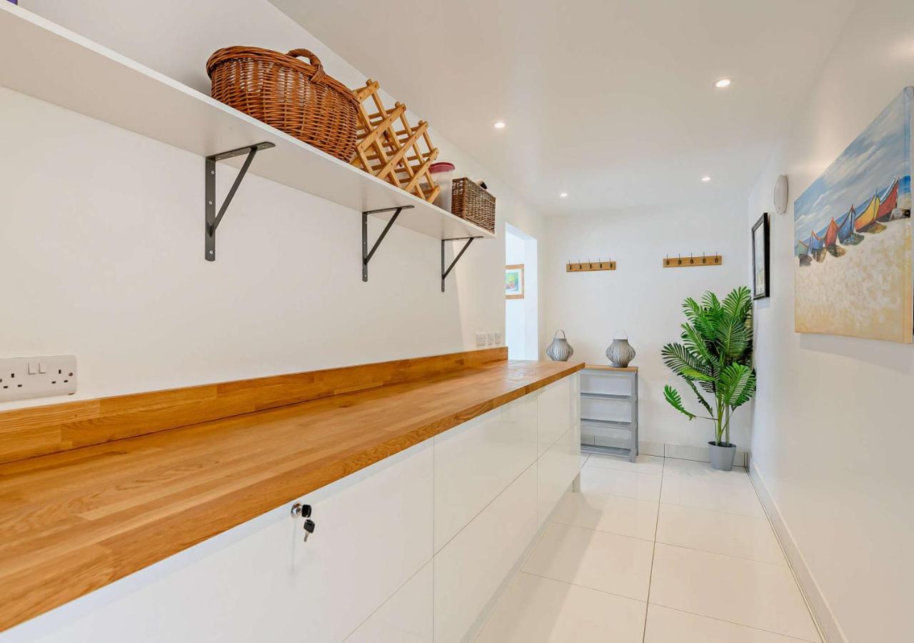 4 Bed in Aldeburgh oc-12lr