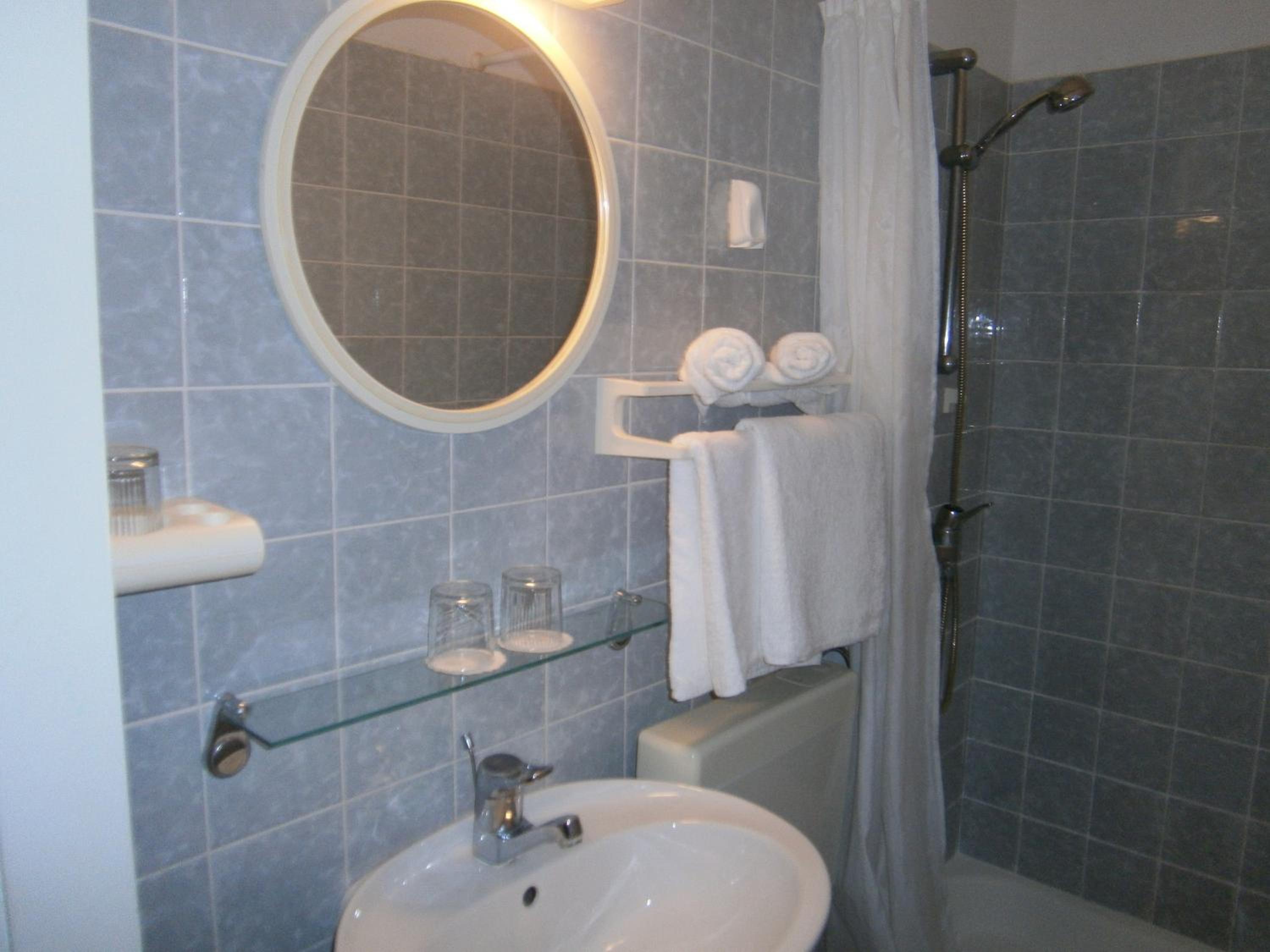 Photo 28