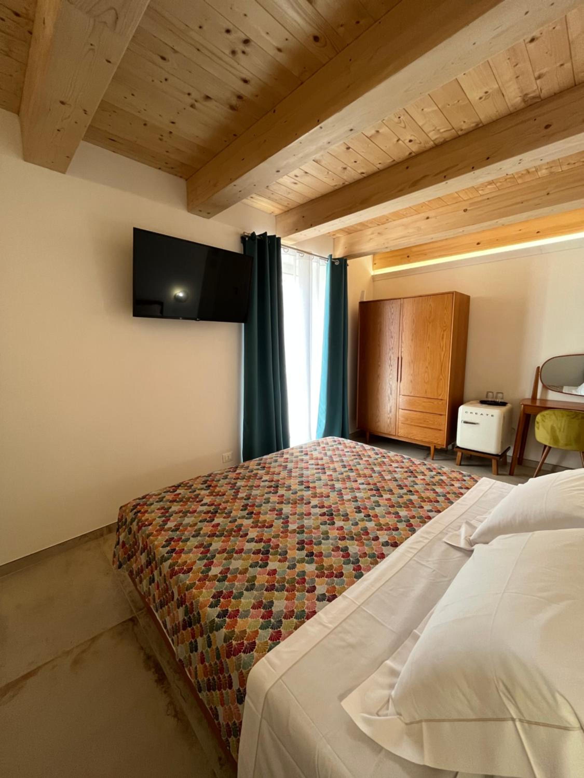 De LoCa Rooms en Tropea — hotel room