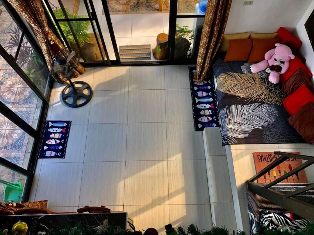 Dicimulacion Staycation House