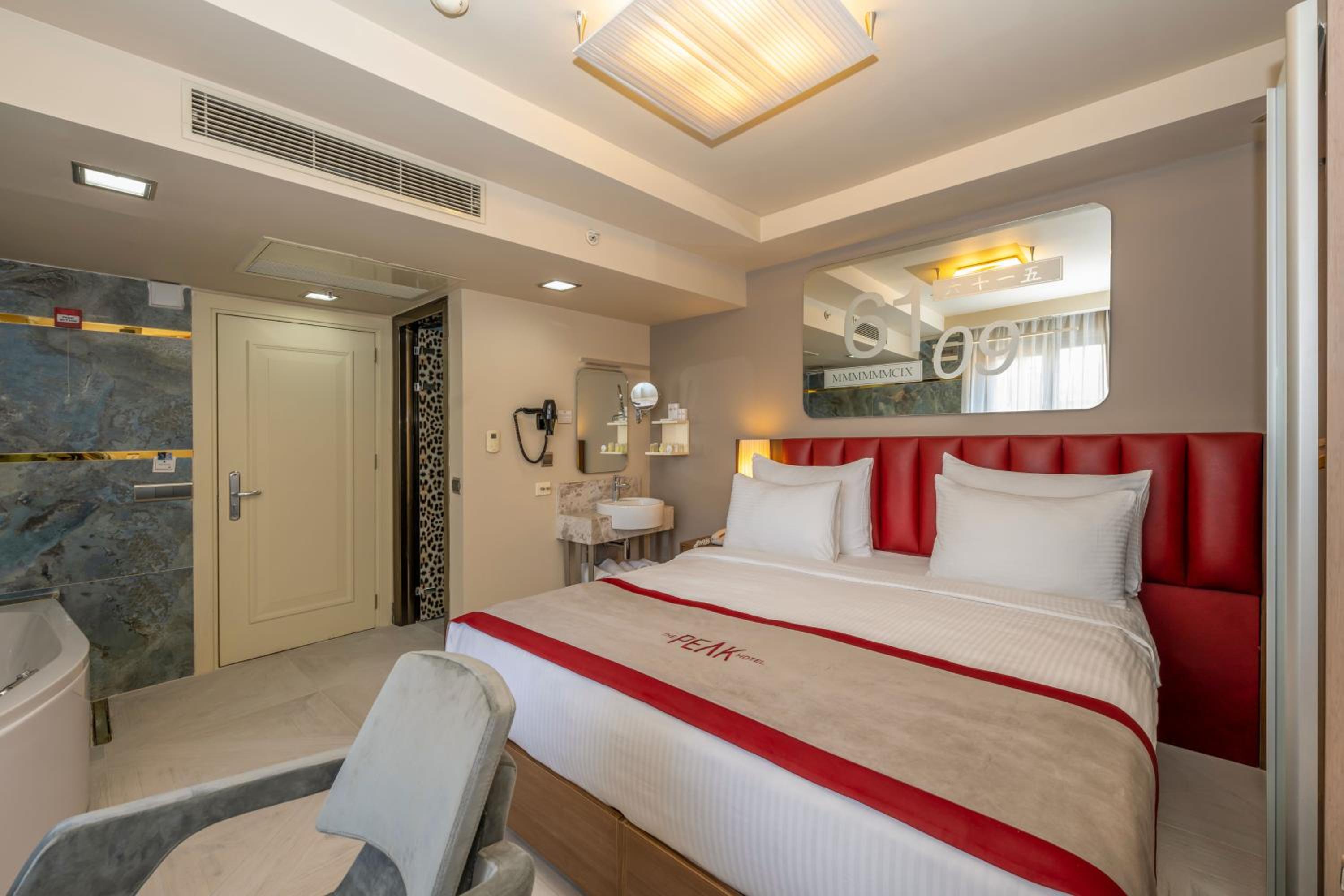 Ramada By Wyndham Istanbul Pera Taksim - Image 161