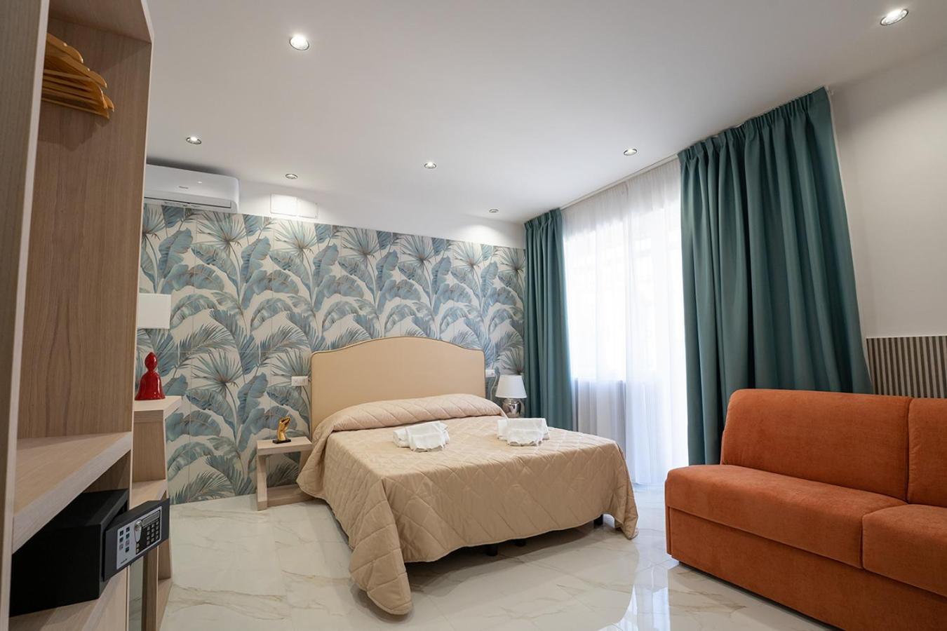 GreRos H. Rooms Napoli Centro by Clapa Group Dislocated Hospitality