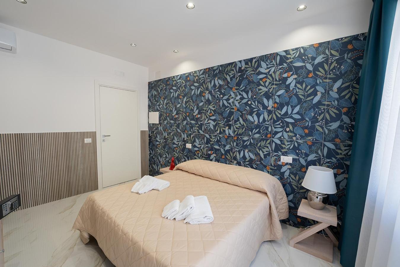 GreRos H. Rooms Napoli Centro by Clapa Group Dislocated Hospitality
