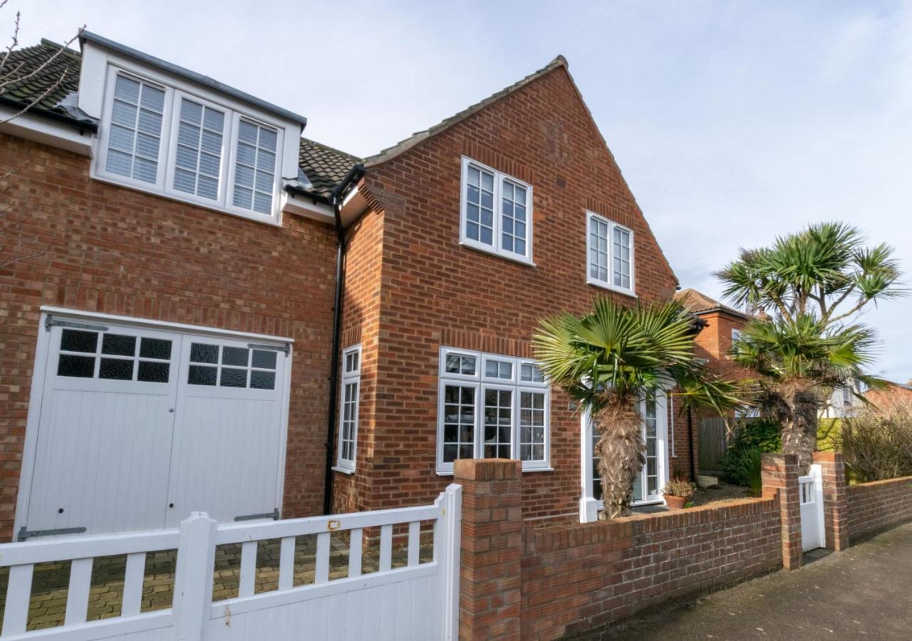 4 Bed in Southwold oc-37marl
