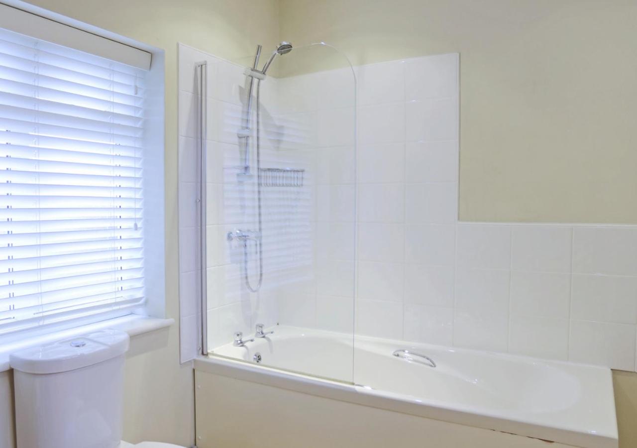 5 Bed in Southwold oc-tnw