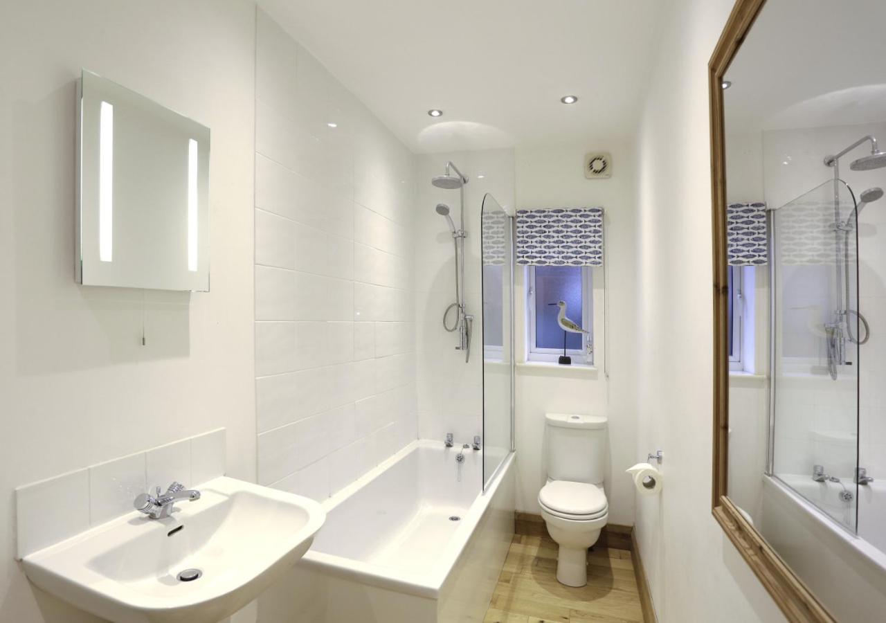 5 Bed in Southwold oc-tnw