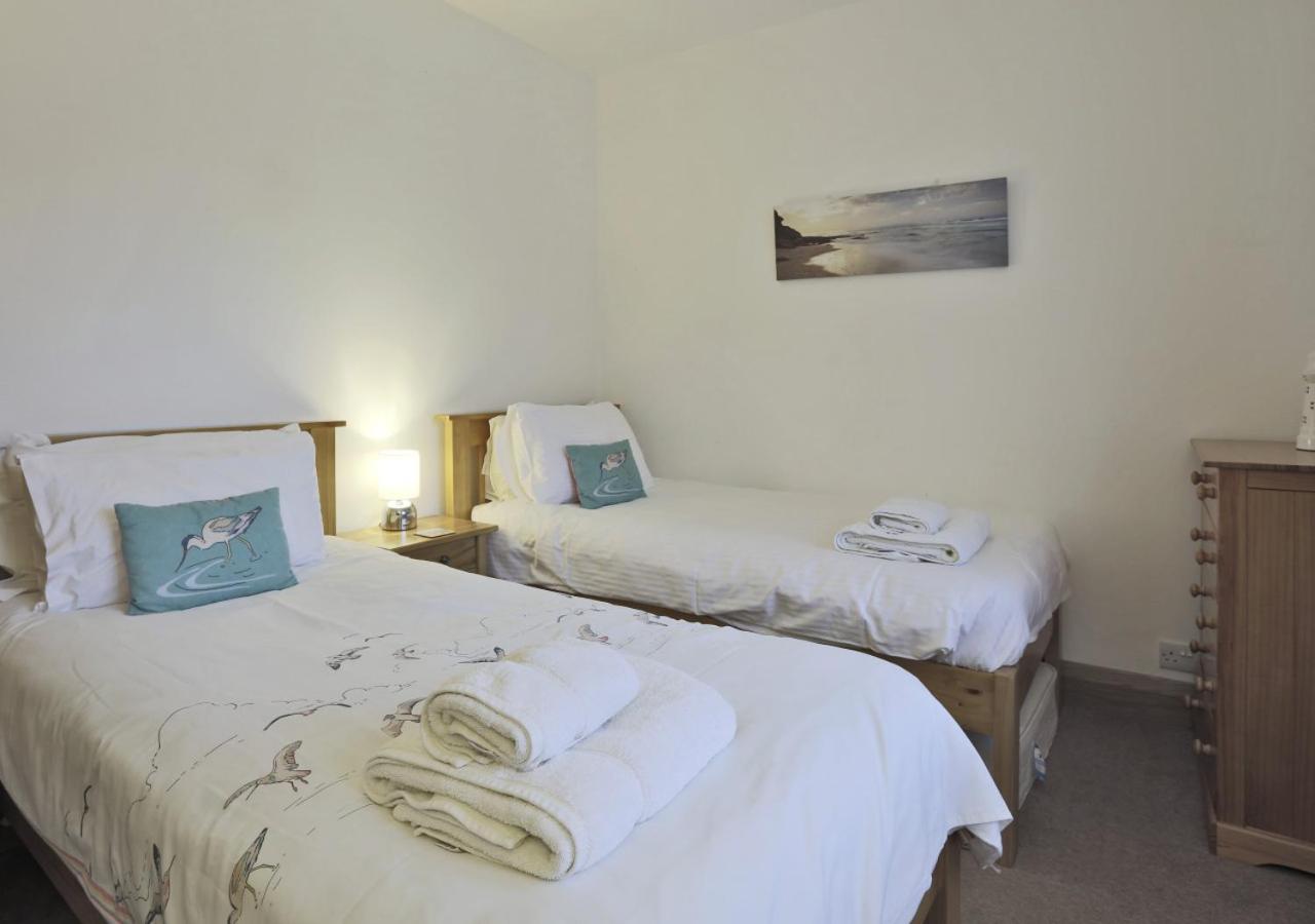 5 Bed in Southwold oc-tnw