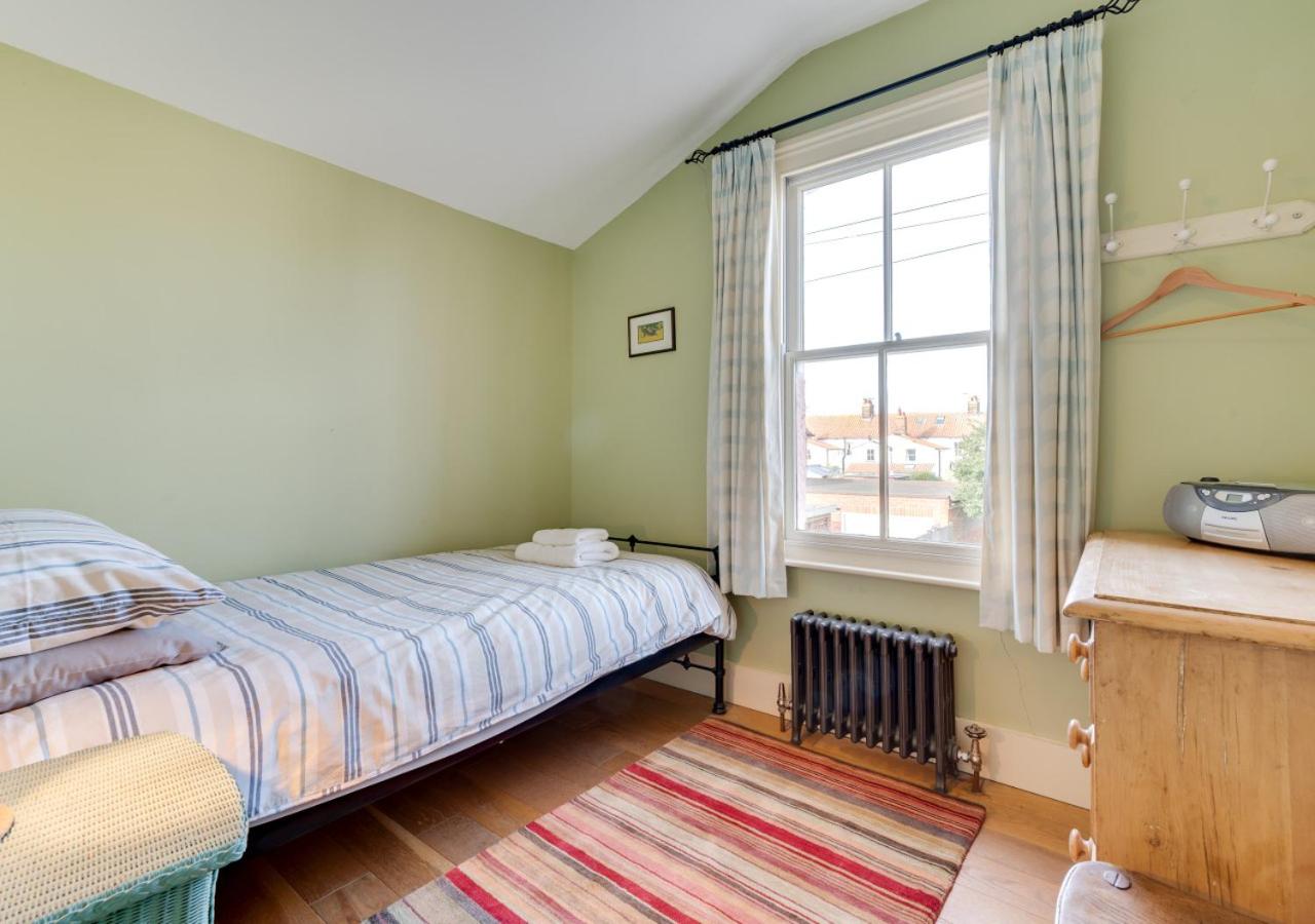 3 Bed in Southwold oc-sl104