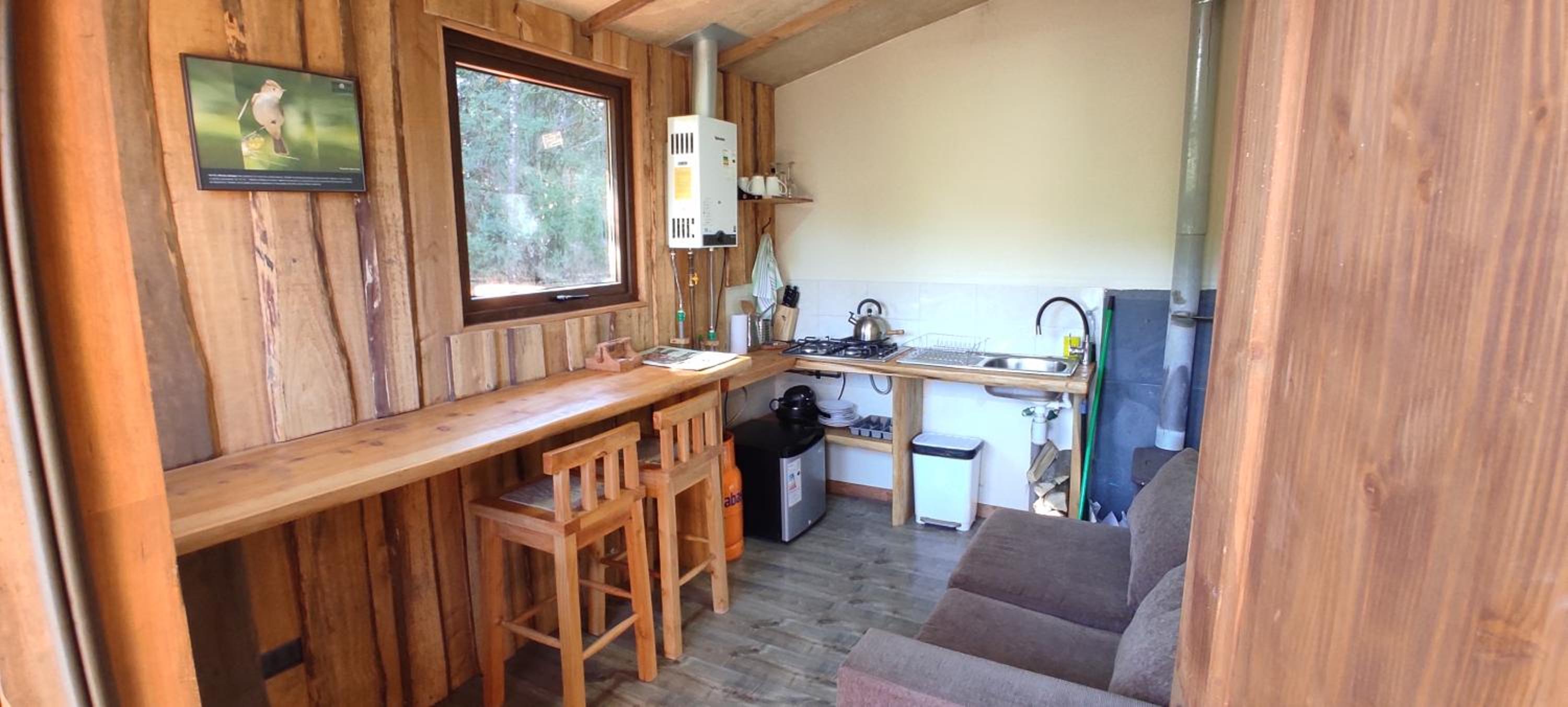 Proyecto COYAM, cabañas lofts, tinas privadas, sendero por el bosque