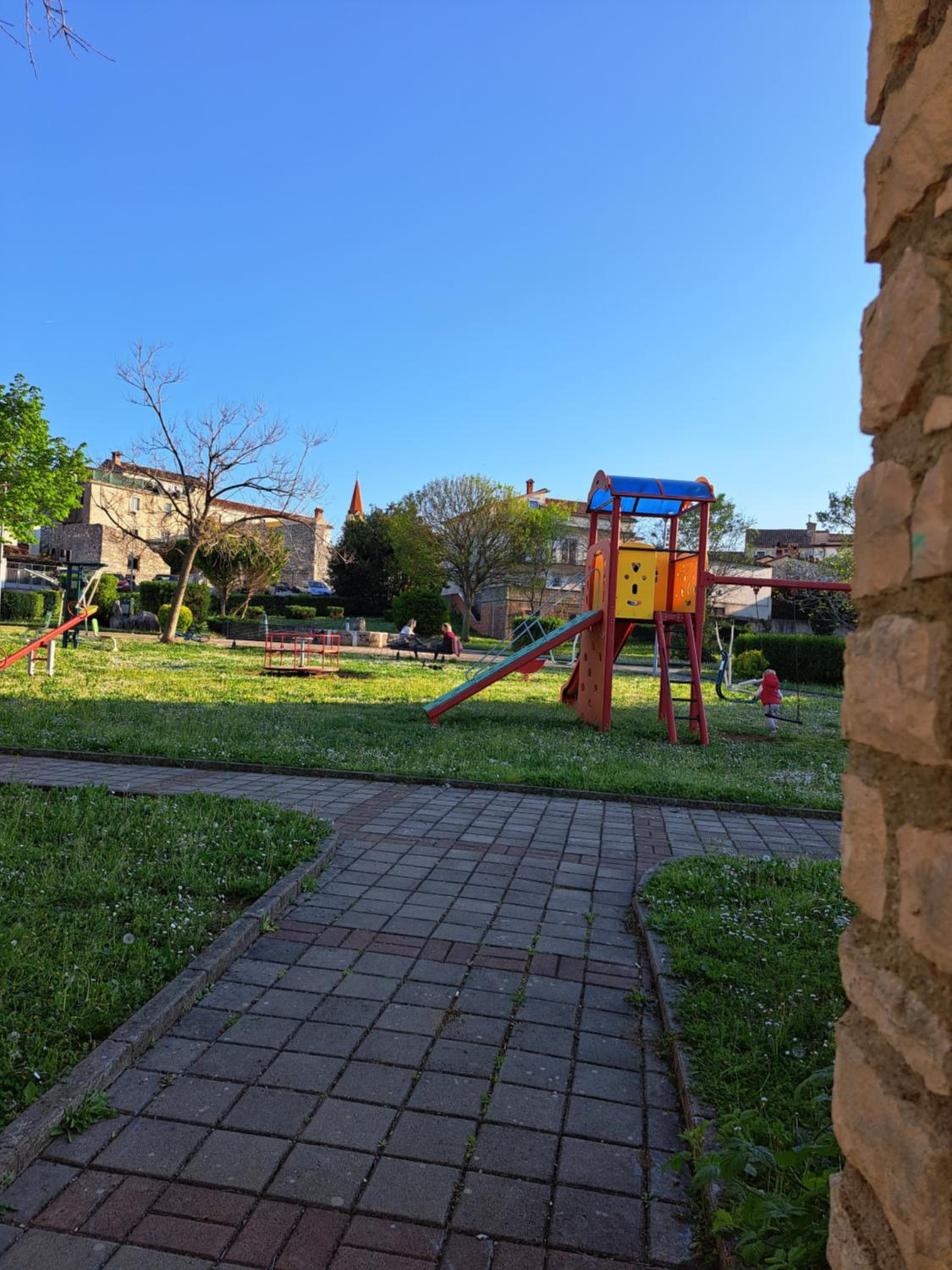 Photo 25