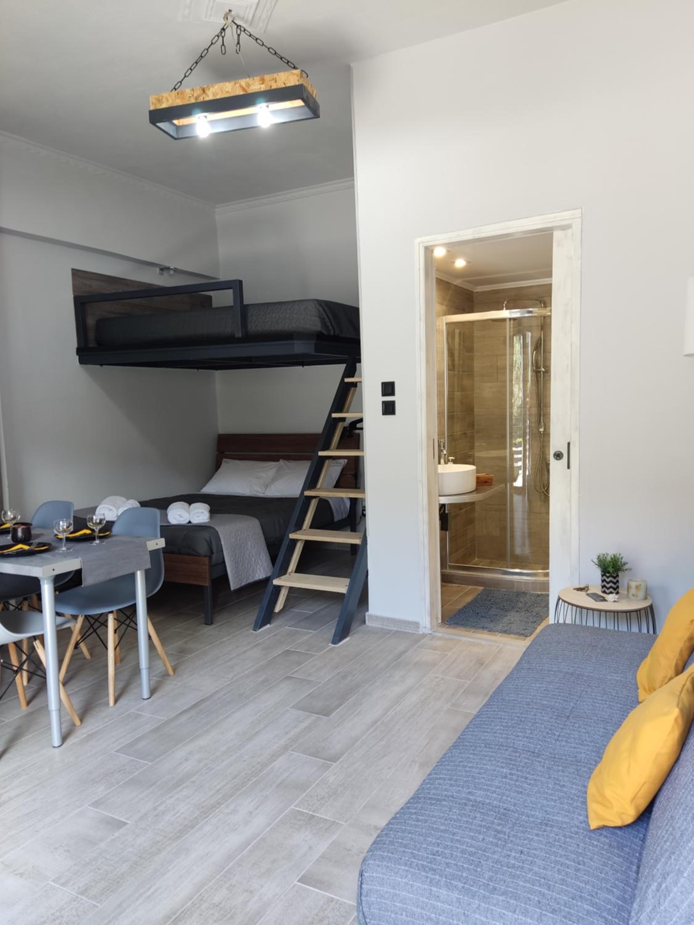 ISMINI STUDIOS