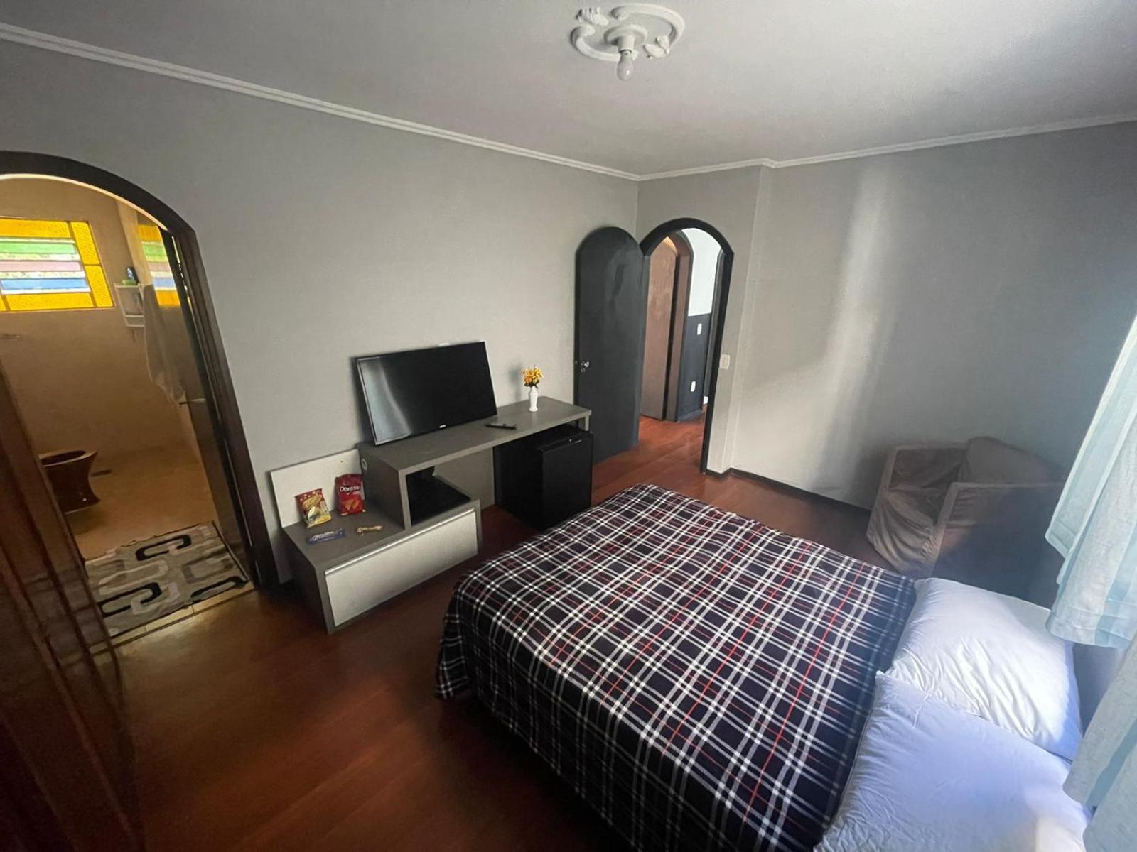HOSTEL FAMILIA ZANATTA