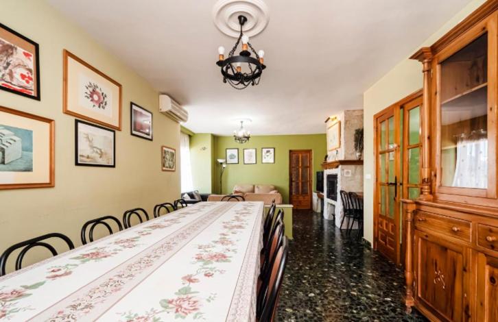 Preciosa villa con gran piscina y fabulosas vistas