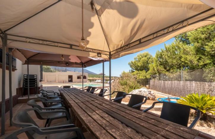 Preciosa villa con gran piscina y fabulosas vistas