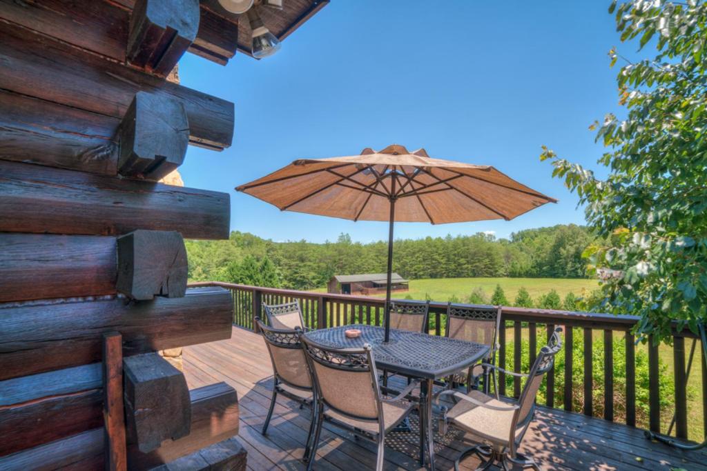 Equestrian Log Cabin, Pet Friendly! - Property Image 7