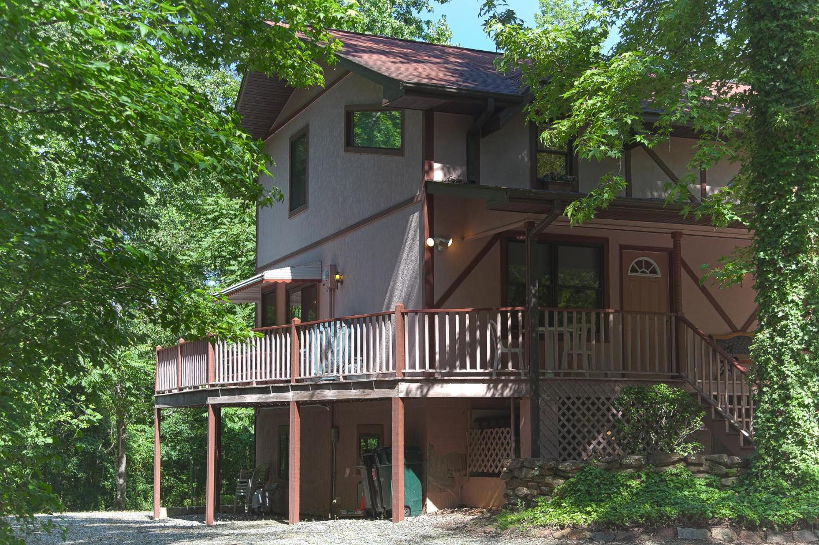 Secluded Chalet - Pet Friendly - Property Image 8