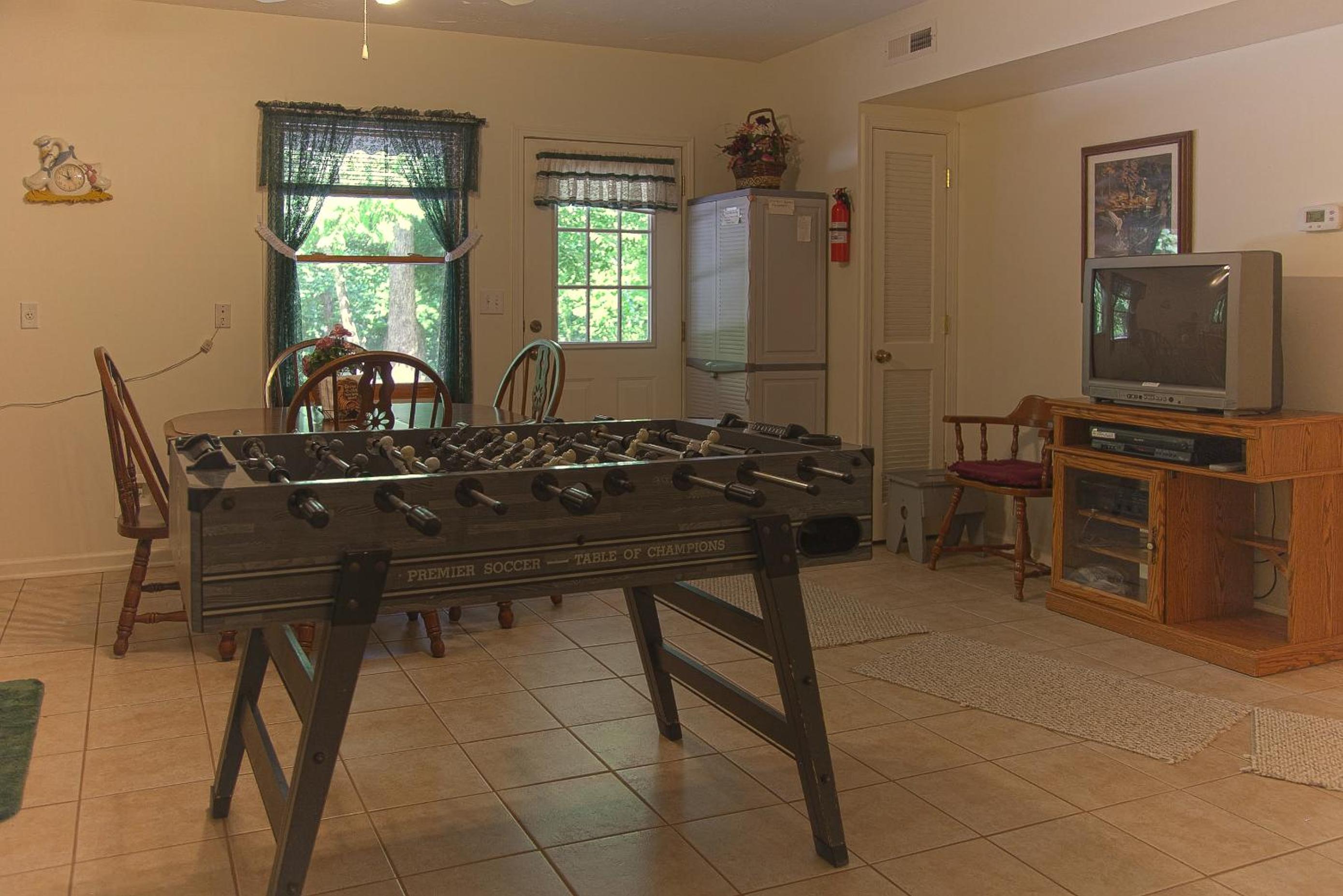 Secluded Chalet - Pet Friendly - Property Image 1