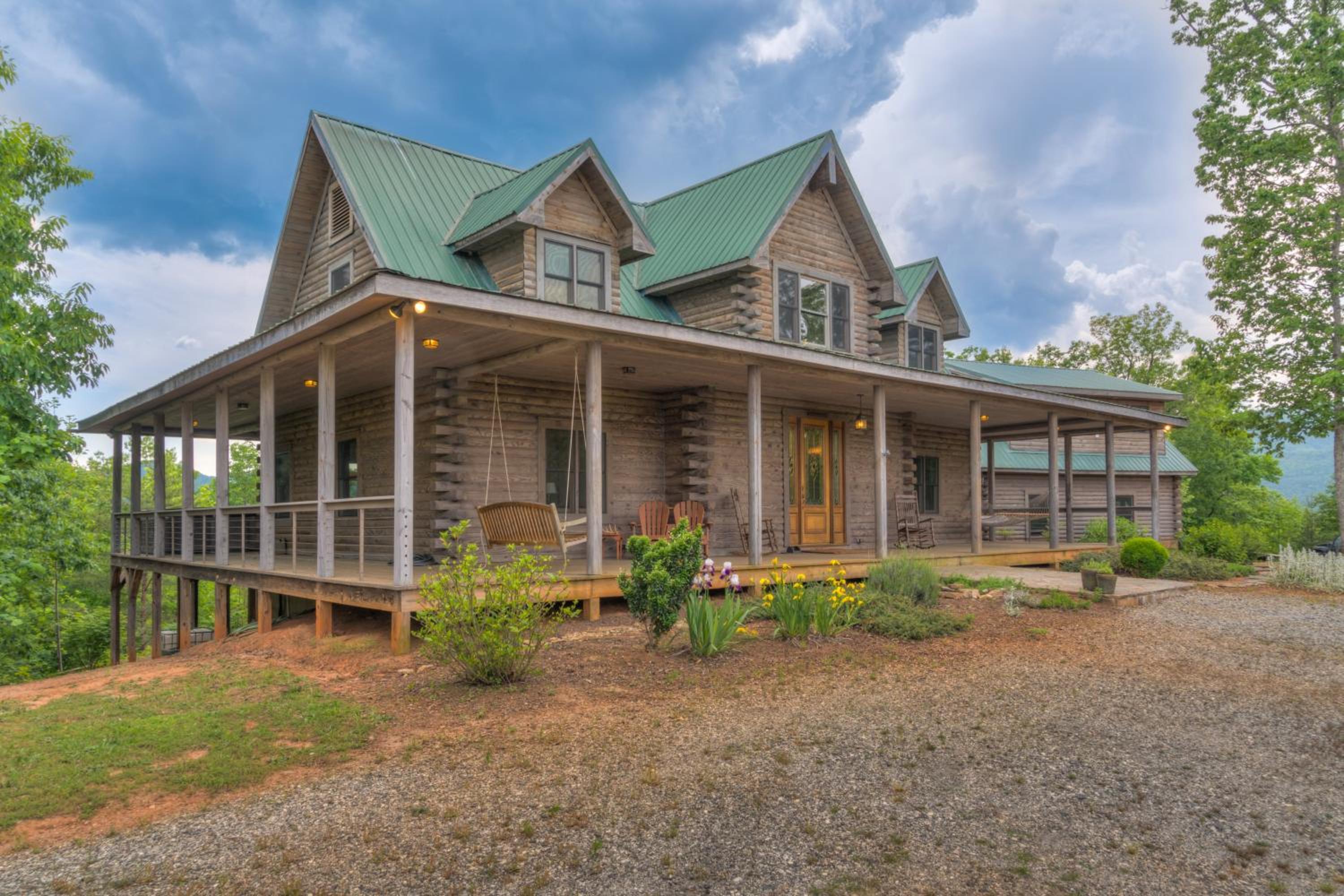 Mountain Views - Hot Tub - Pet Friendly view 5