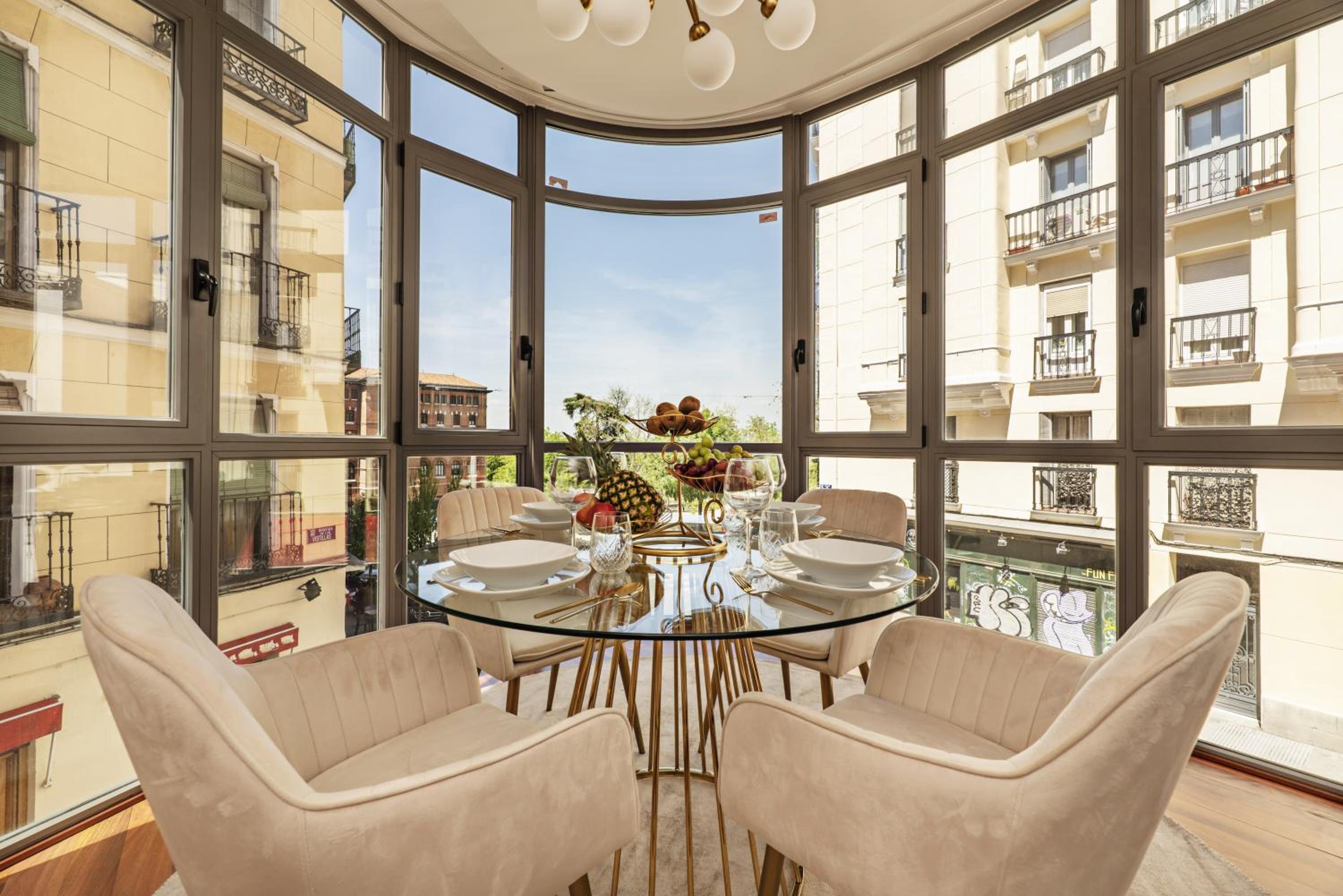 Luxury apartments in Barrio Palacio