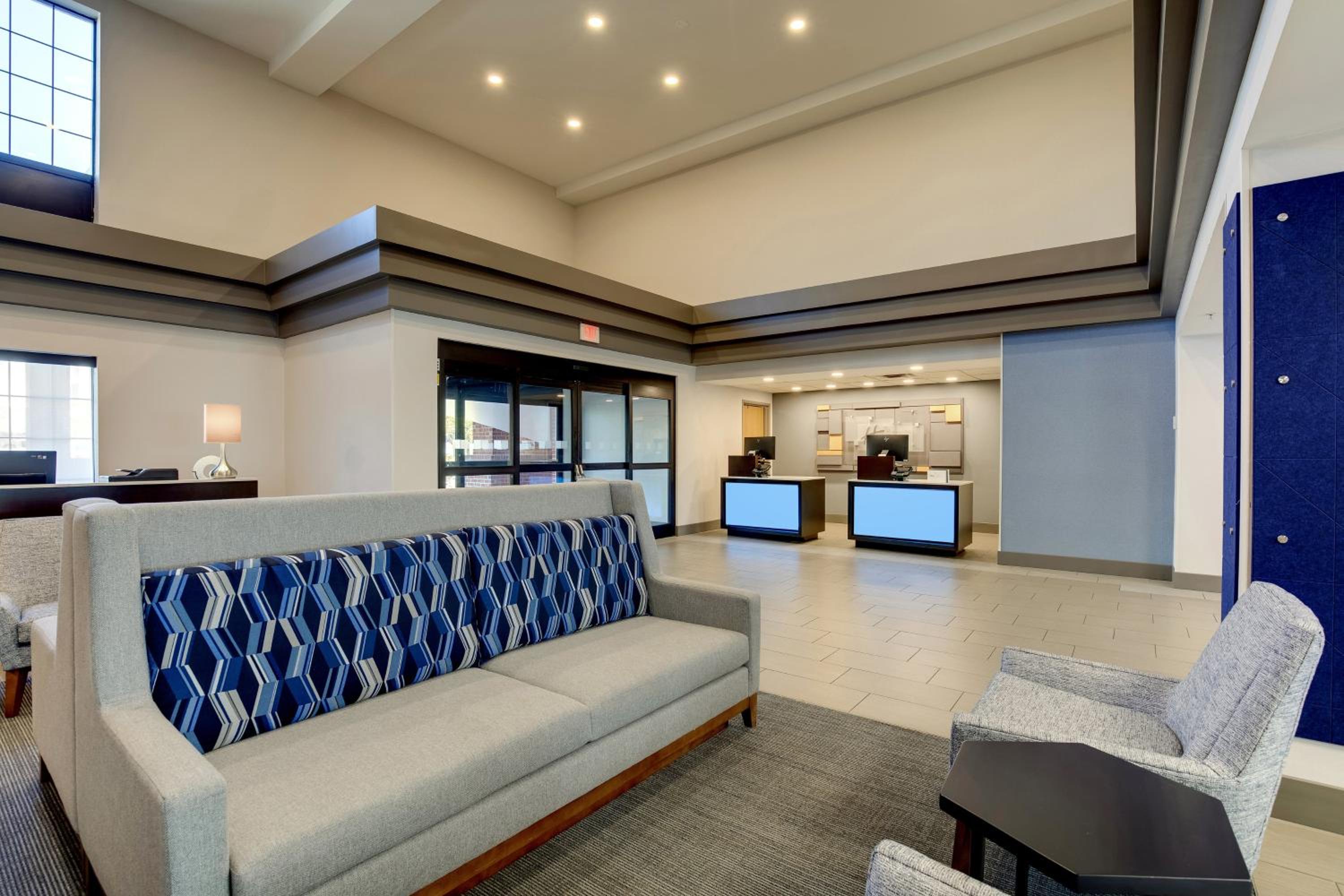 Holiday Inn Express I-95 Capitol Beltway - Largo, an IHG Hotel - Property Image 5