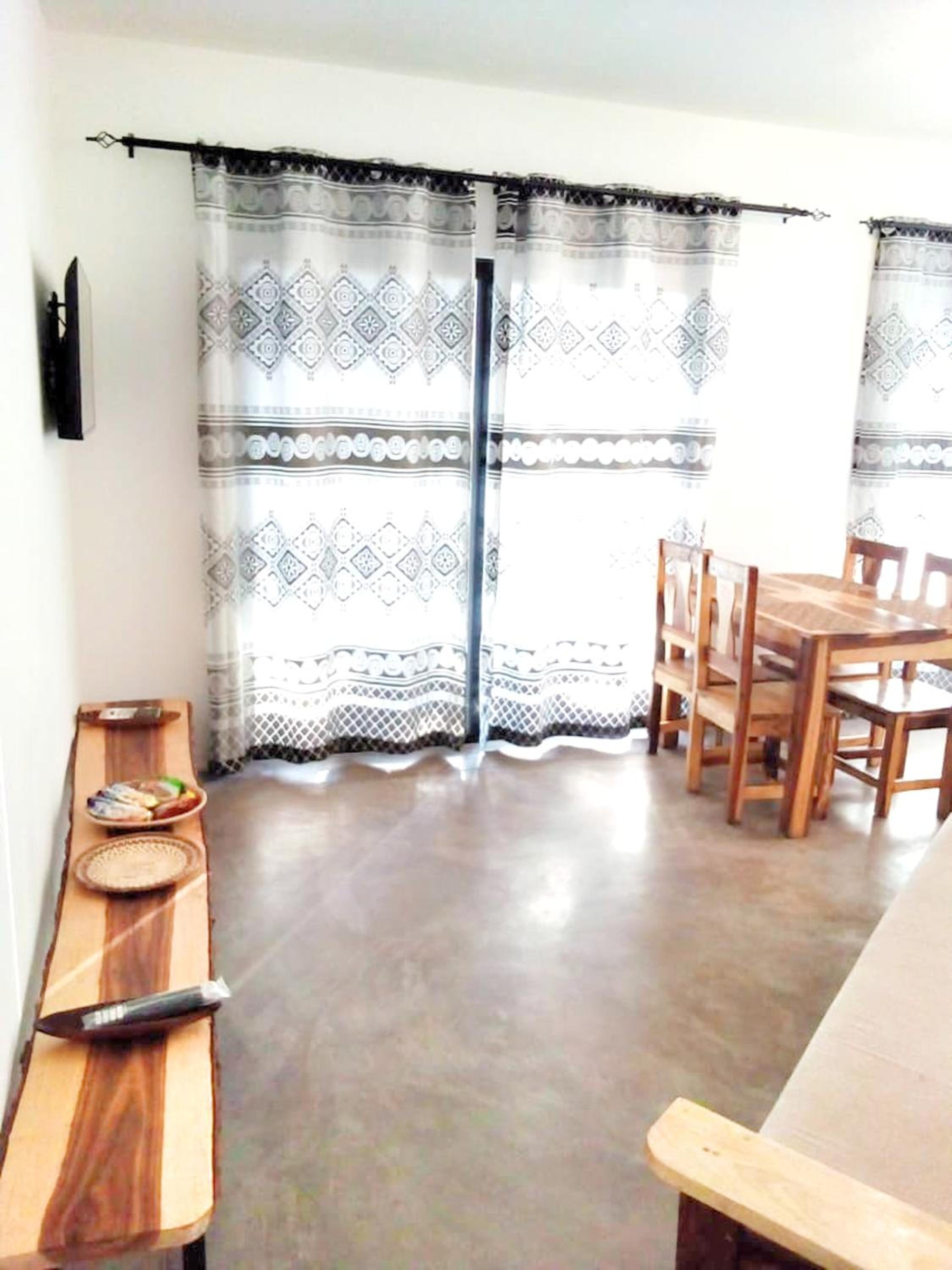 Savanna Tree Apartments - self catering town center