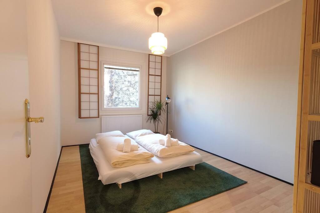 BU Designer-Apartment next to Metro U1