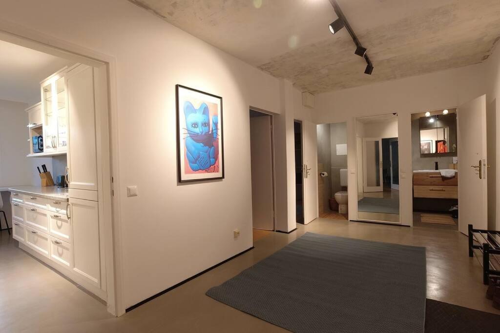 BU Designer-Apartment next to Metro U1