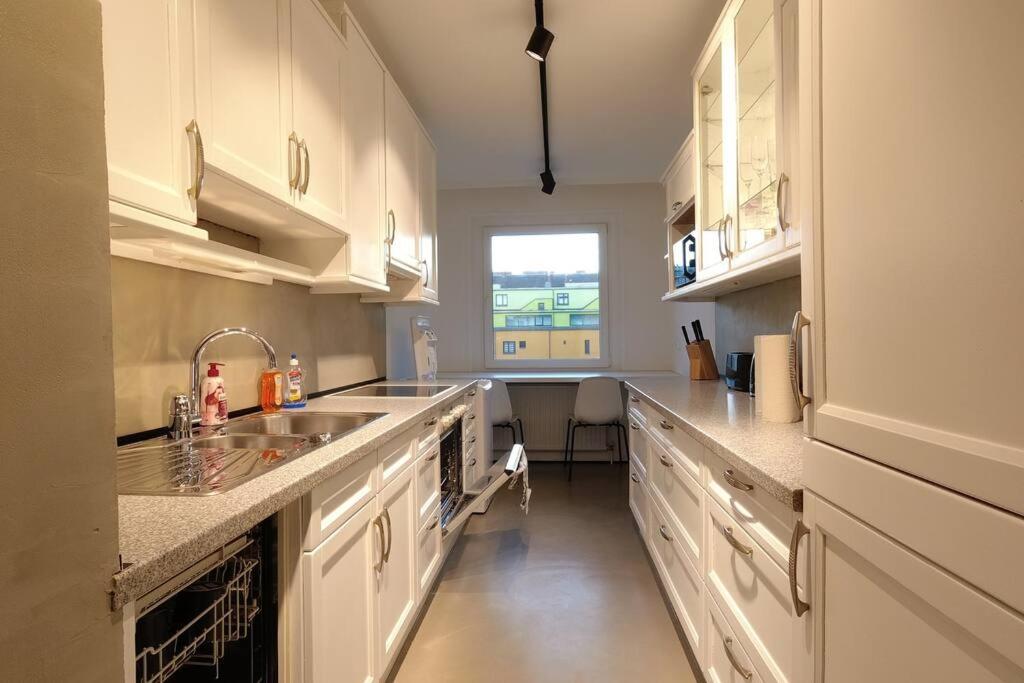 BU Designer-Apartment next to Metro U1