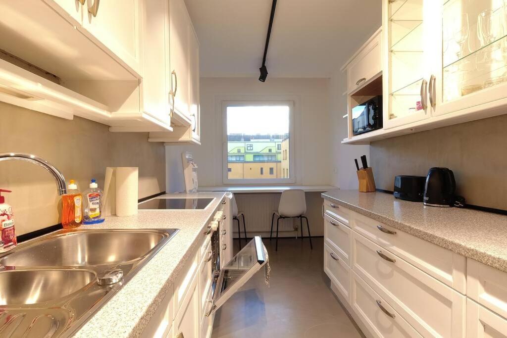BU Designer-Apartment next to Metro U1