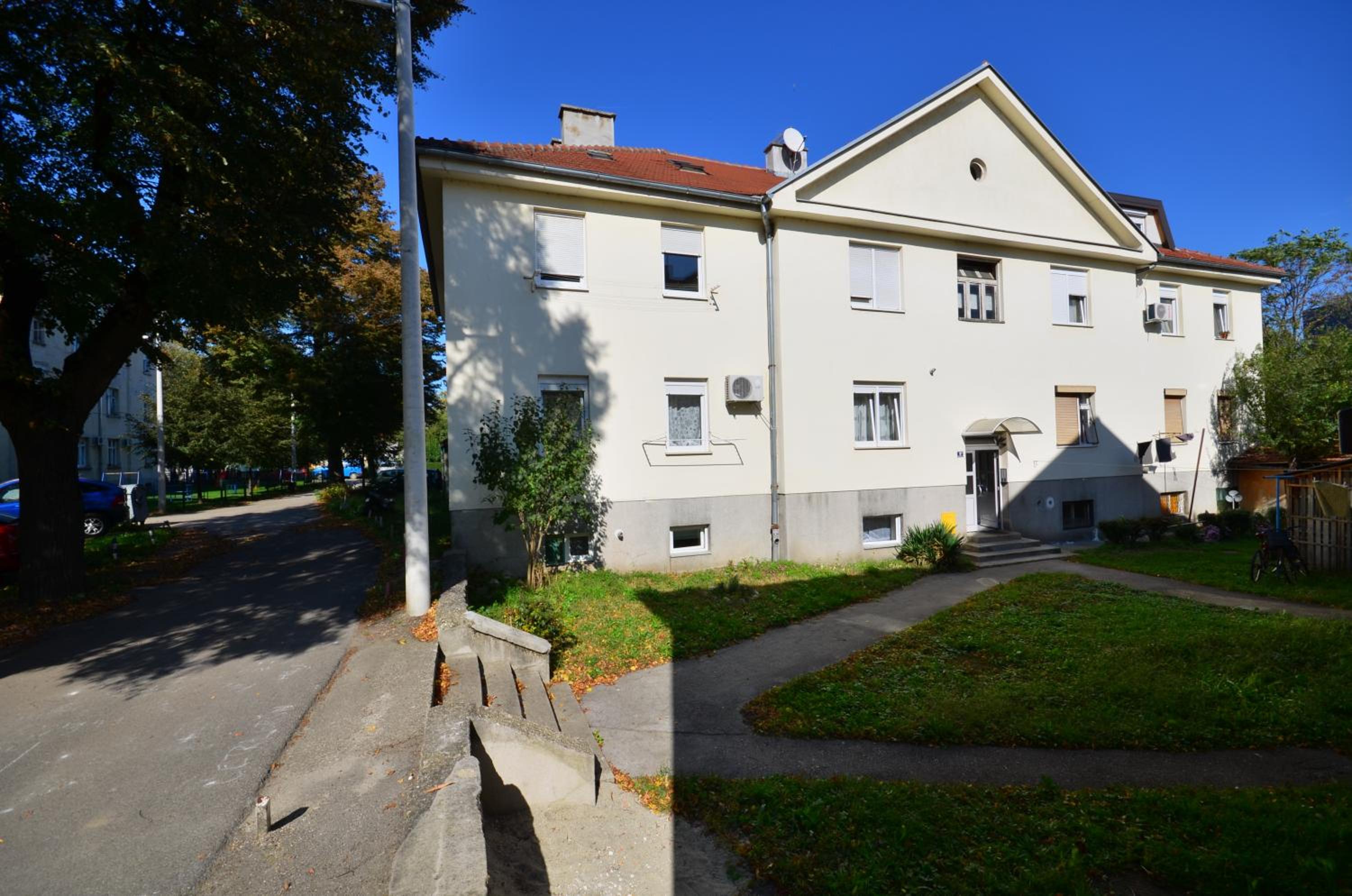 City Center Studio with Private Parking view 4