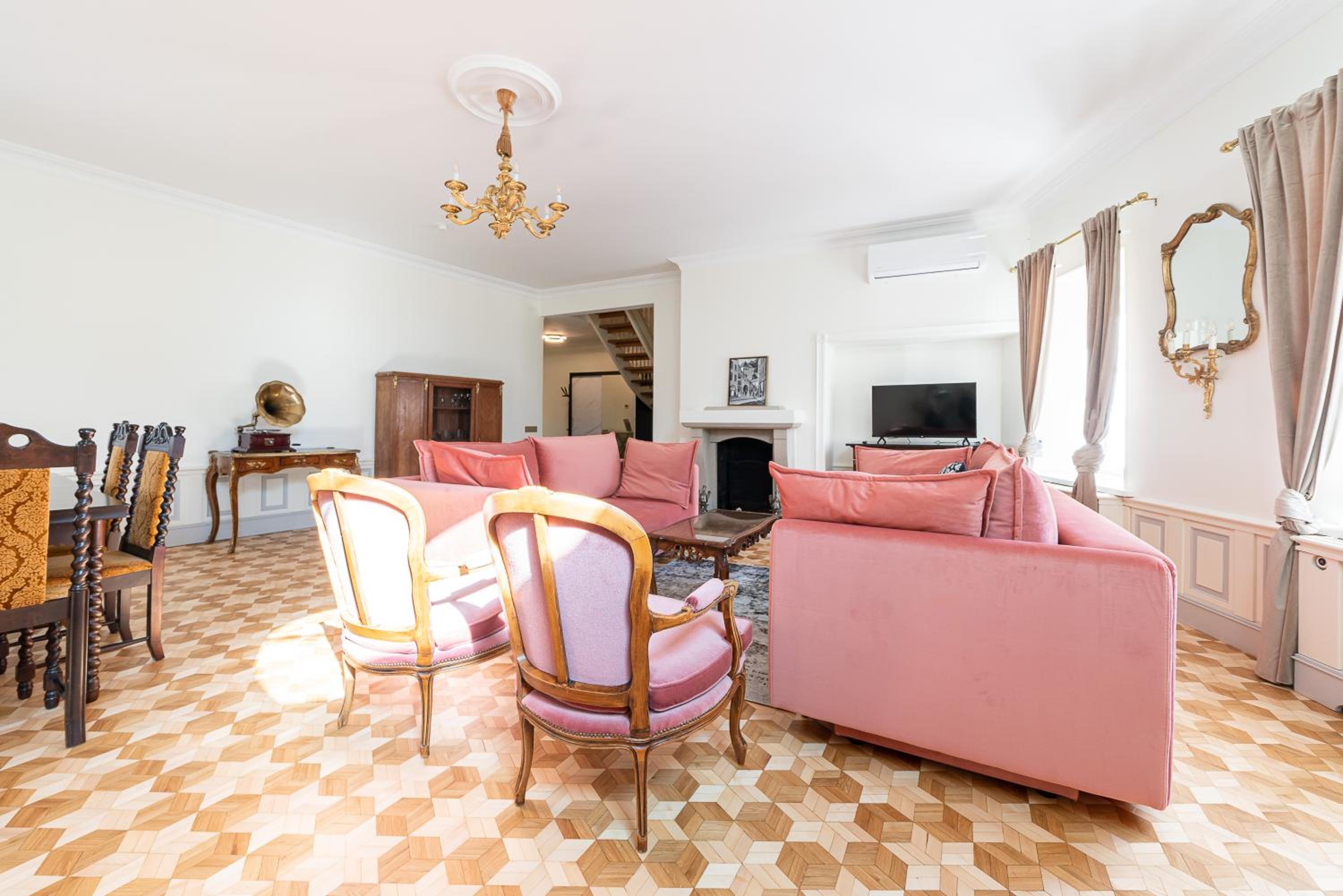 Old Town - Demini Apartment