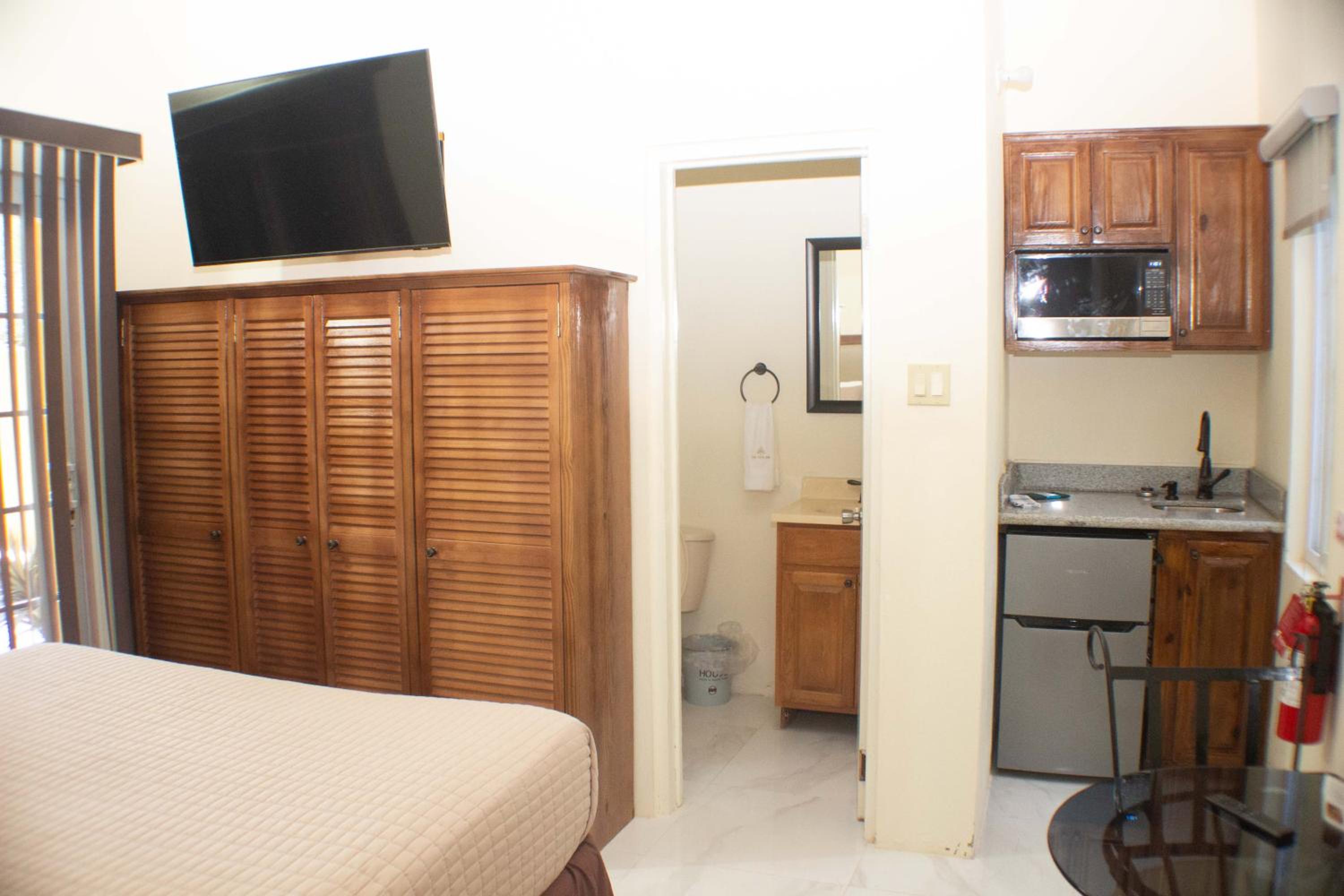 The Vista Inn Studio #2