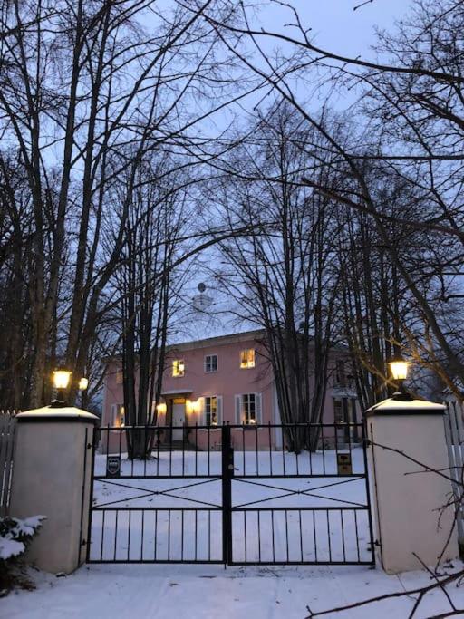 Lägenhet i Rosa Villan anno 1917