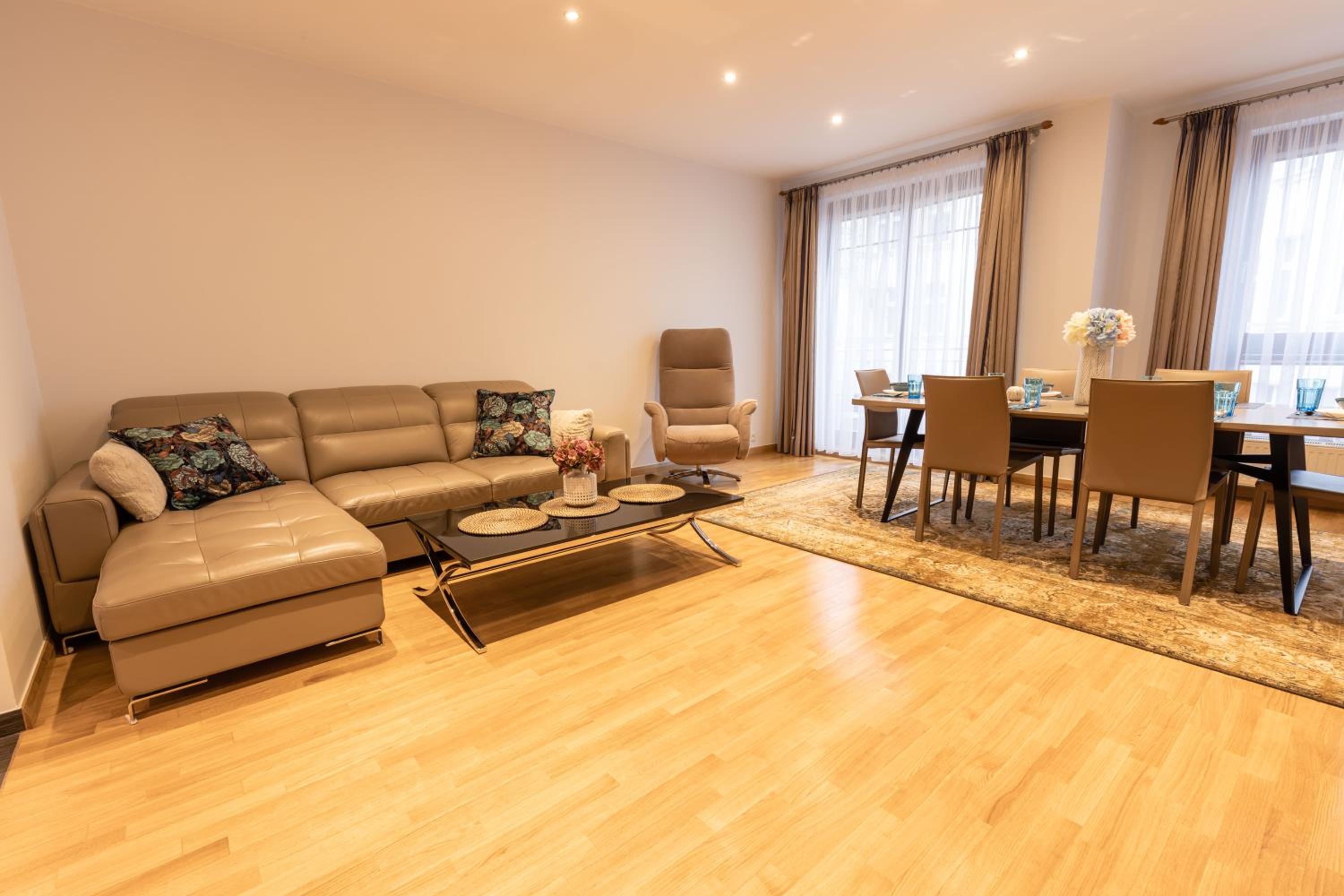 Basha Apartment PREMIUM Sopot 2 view 3