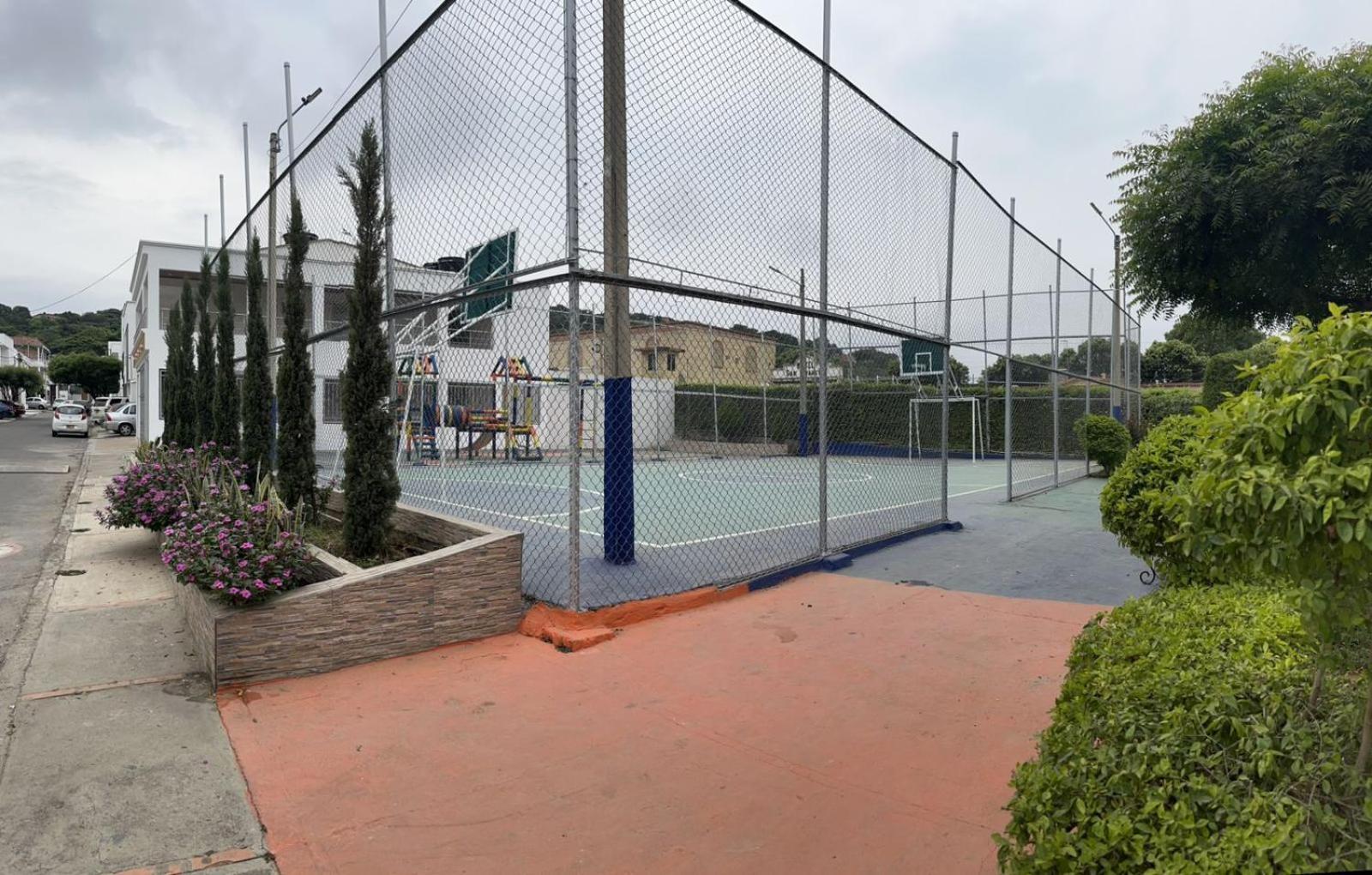 ¡Bienvenido a tu hogar en Cúcuta! Casa Almonacid